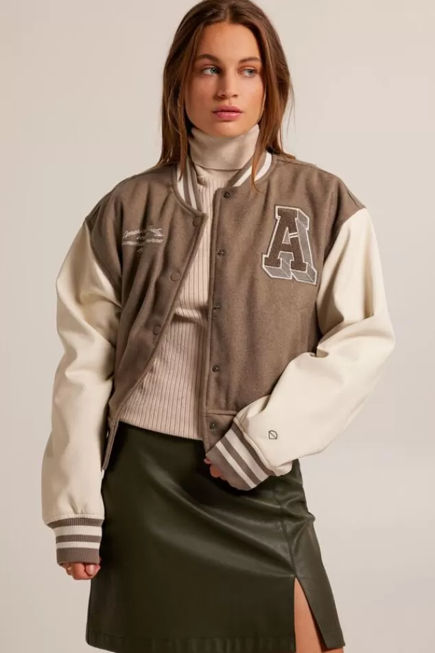 Varsity jackets | Jassen<America Today Varsity jacket Julia Brown/khaki | Darkgreen